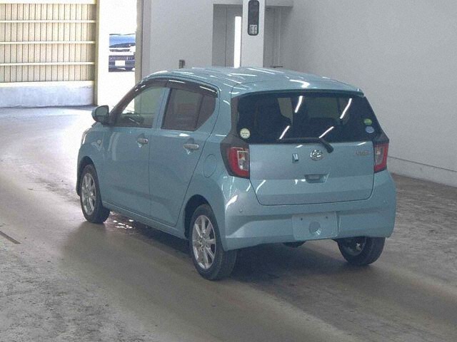 2018 Daihatsu Mira e:S G SA III 4WD auction photo 2