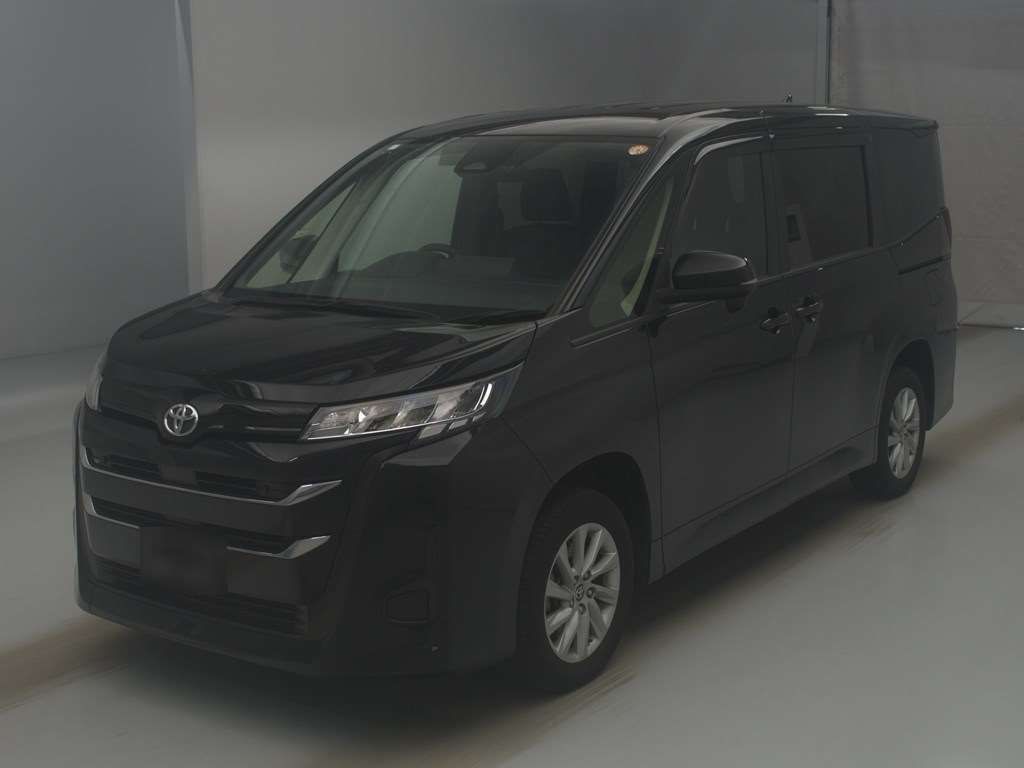 2023 Toyota Noah G 4WD Japan auction vehicle