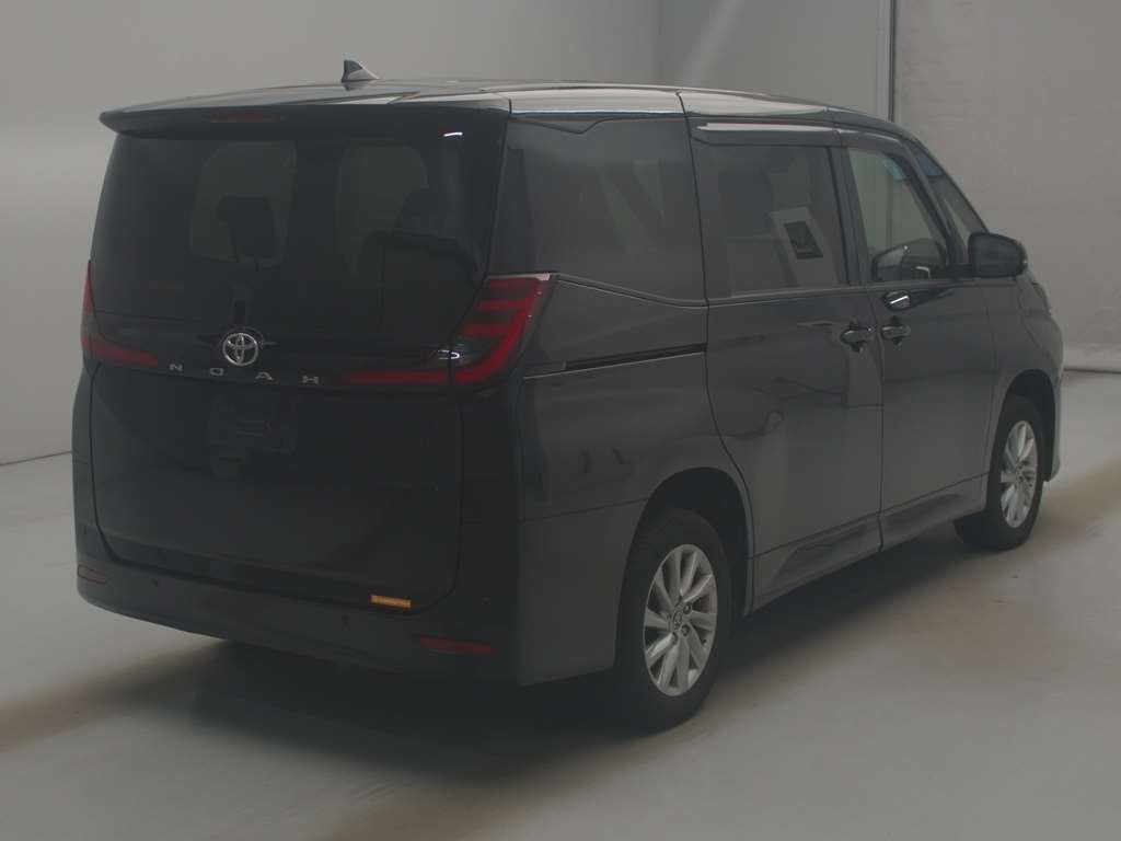 2023 Toyota Noah G 4WD auction photo 2