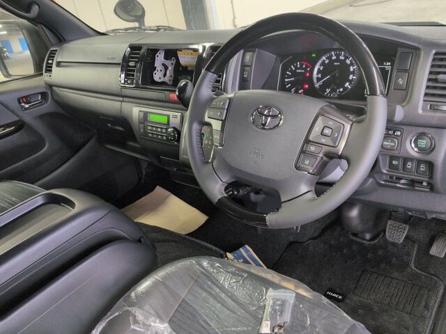 2025 Toyota Hiace LSGL Dark Pla S 4WD auction photo 6