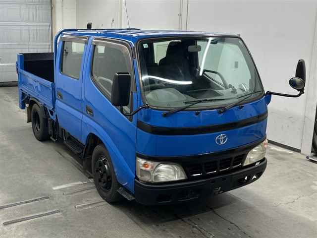 Japan Auction Vehicles 10 2006 Toyota Dyna auction photo