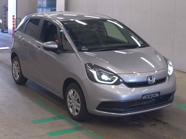 Japan Auction Vehicles 8 2023 Honda Fit EHEVベーシック 4WD auction photo