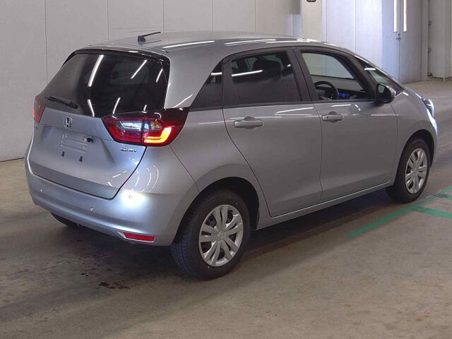 2023 Honda Fit EHEVベーシック 4WD auction photo 5