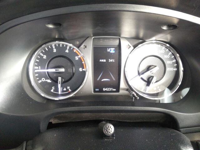 2022 Toyota Hilux Z 4WD auction photo 3