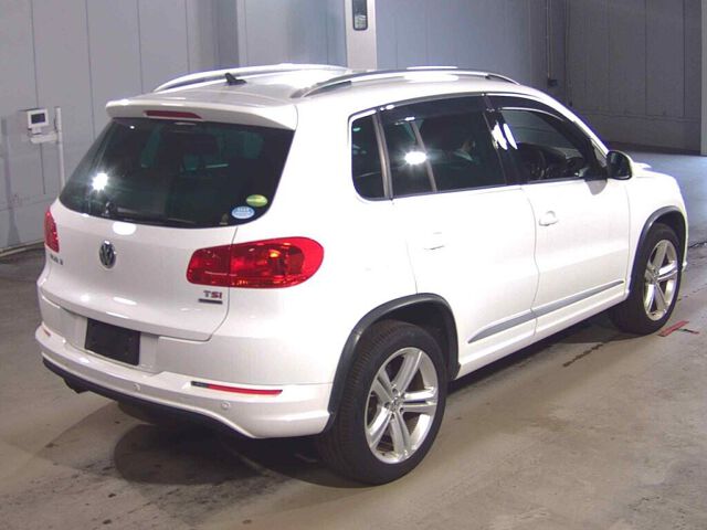 2013 Volkswagen ティグアン TSIBモショテクRライン auction photo 5