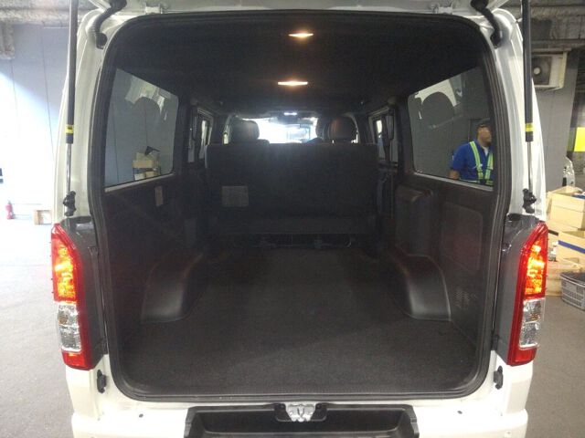 2025 Toyota Hiace L Super GL Dark 2 auction photo 6