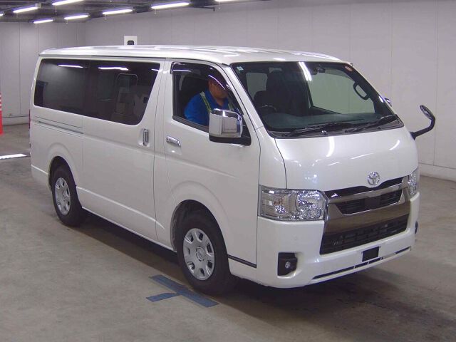 2025 Toyota Hiace L Super GL Dark 2 Japan auction vehicle