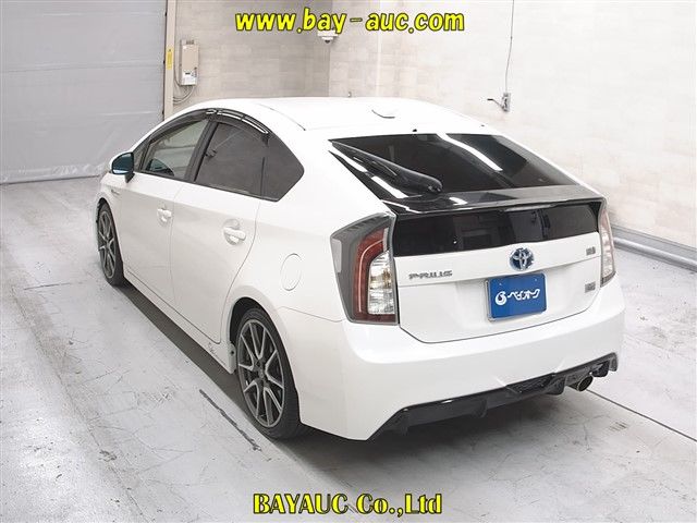 2014 Toyota Prius Sツーリングセレクション・G s auction photo 2