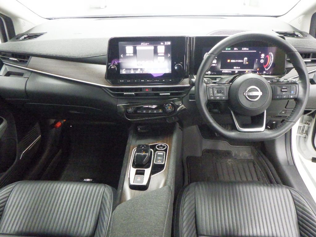 2022 Nissan Note Aura Gレザーエディション auction photo 3