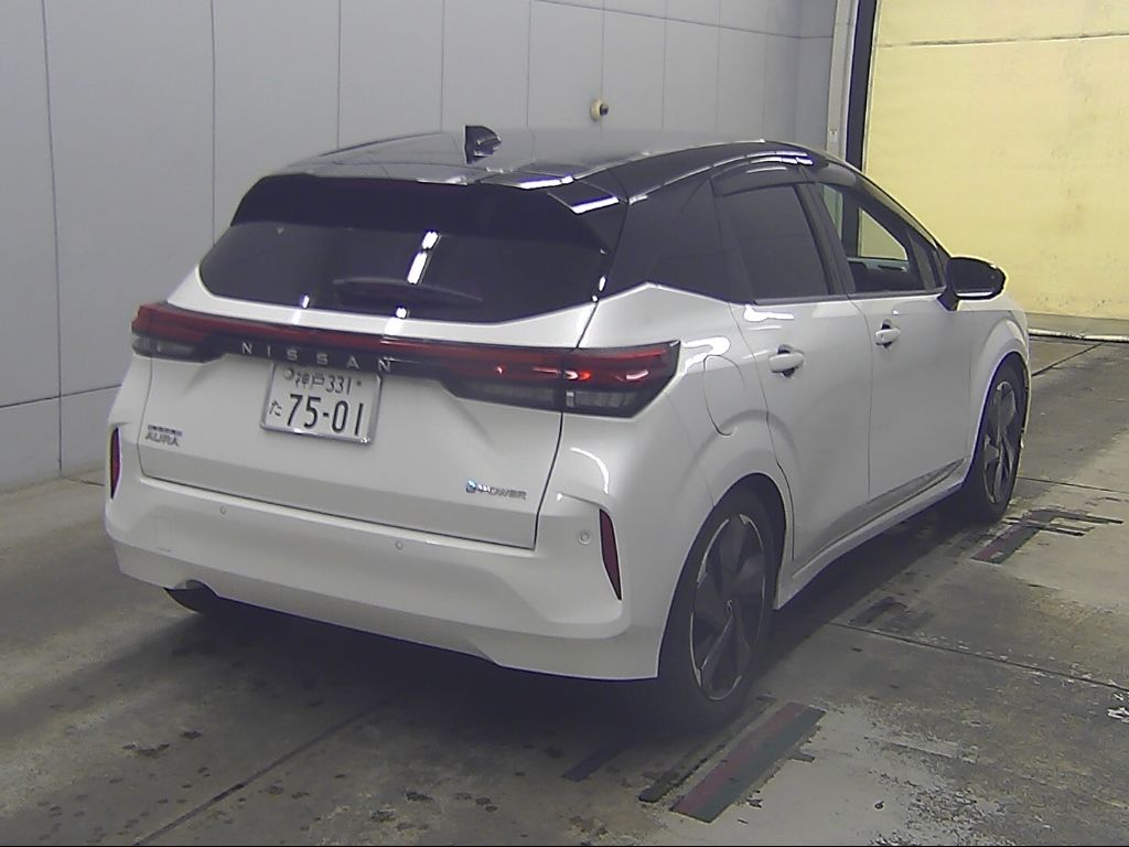 2022 Nissan Note Aura Gレザーエディション auction photo 2