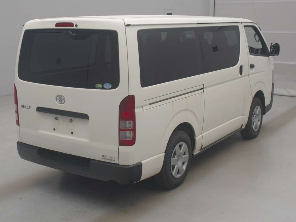 2018 Toyota Hiace ロングDX 4WD auction photo 2