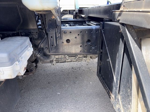 2012 Isuzu Forward コンテナセンヨウ auction photo 10