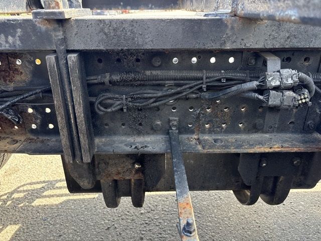 2012 Isuzu Forward コンテナセンヨウ auction photo 11