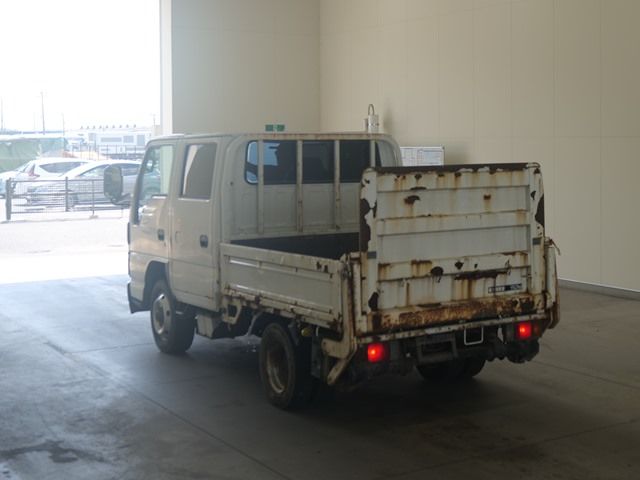 2005 Isuzu Elf Wキャブ PG.4WD auction photo 2