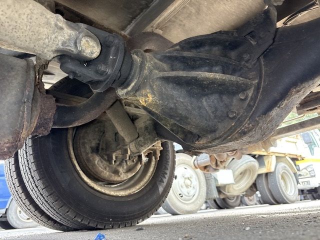 2005 Isuzu Elf Wキャブ PG.4WD auction photo 10
