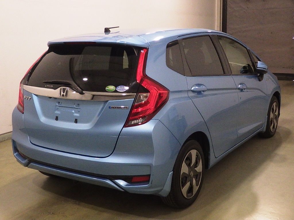 2018 Honda Fit ハイブリッドLホンダセンシング auction photo 2