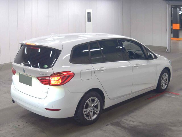 2018 BMW 2 Series 218Dグランツアラー auction photo 5
