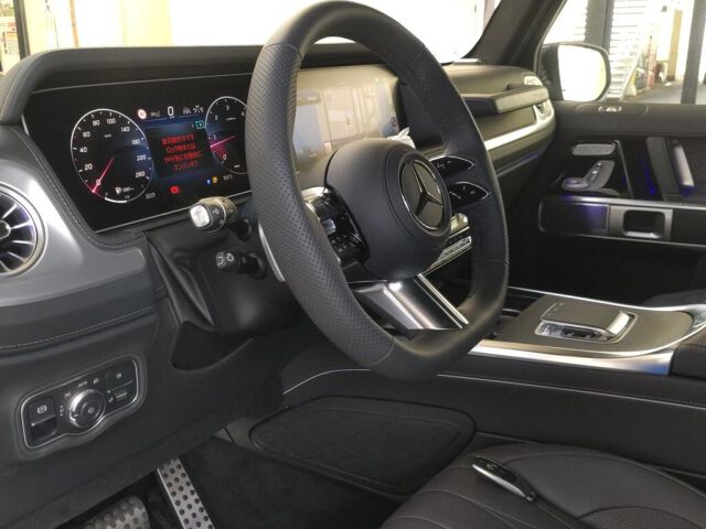 2025 Mercedes-Benz G-Class G450D AMGラインP 4WD auction photo 3