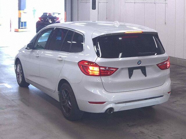 2021 BMW 2 Series アクティブツアラーラグ auction photo 2