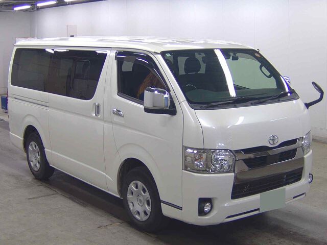 2021 Toyota Hiace LスーパーGLダーク2 Japan auction vehicle