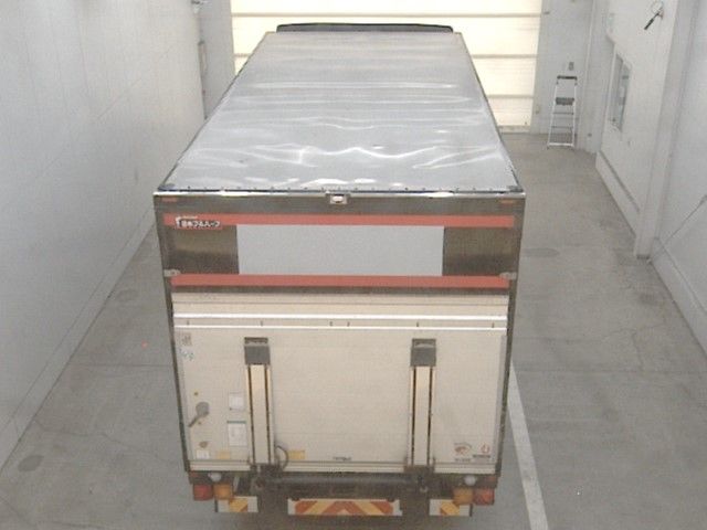 2018 Isuzu Forward バン auction photo 3