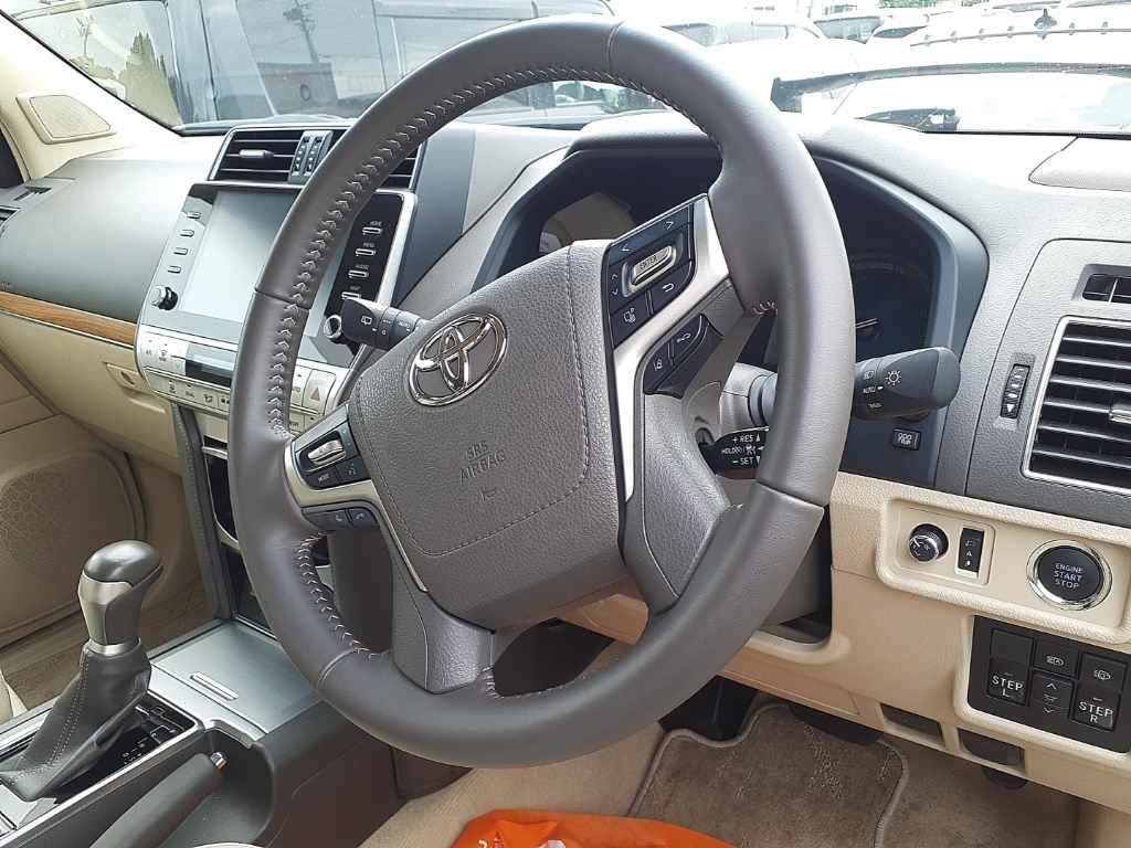 2022 Toyota Land Cruiser Prado TX Lパッケージ 4WD auction photo 9