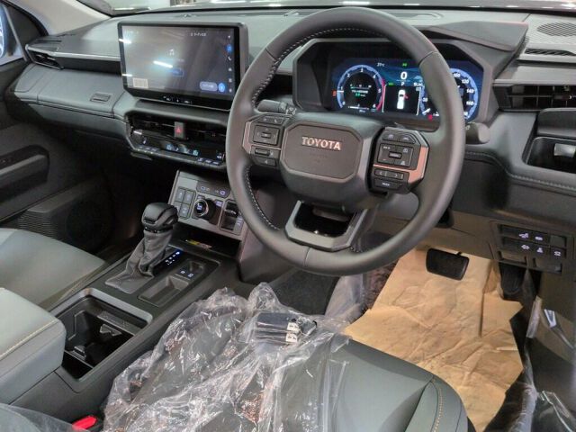 2026 Toyota Hilux Z Adventure 4WD auction photo 6