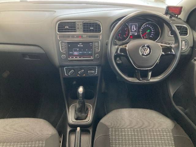 2014 Volkswagen フォルクスワーゲン ポロ TSIコンフォートライン auction photo 2