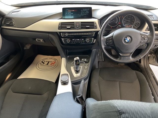 2017 BMW BMW 320D auction photo 5