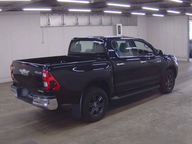 2023 Toyota Hilux Z 4WD auction photo 5