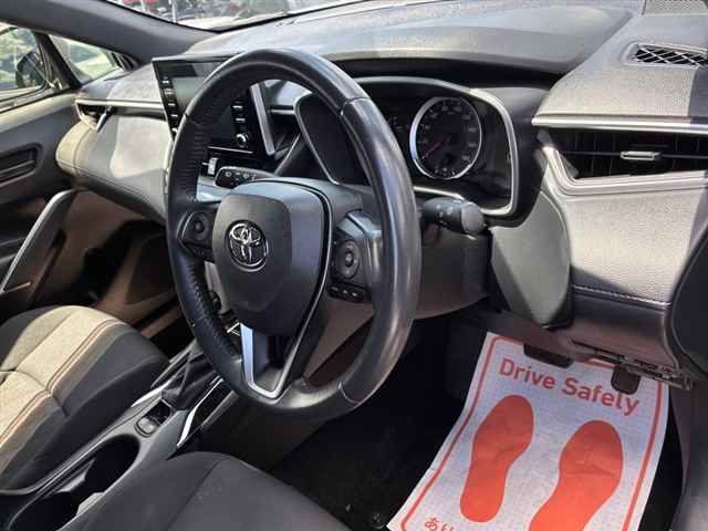 2022 Toyota Corolla Cross G auction photo 3