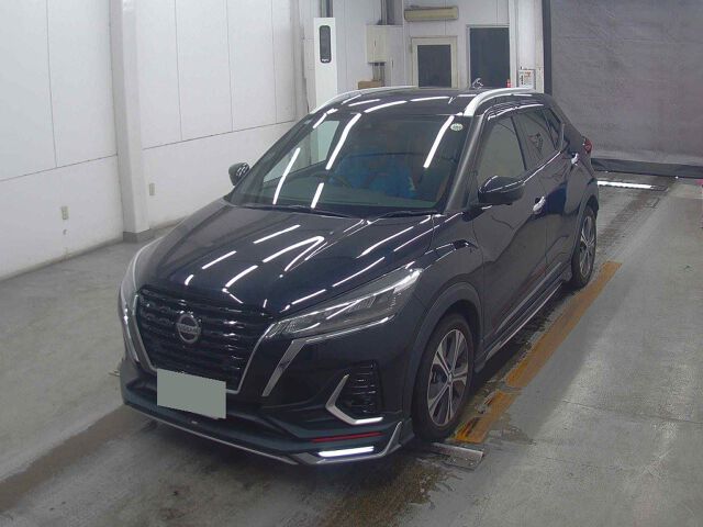 2022 Nissan Kicks X Two-Tone Interior Edition auction photo 4