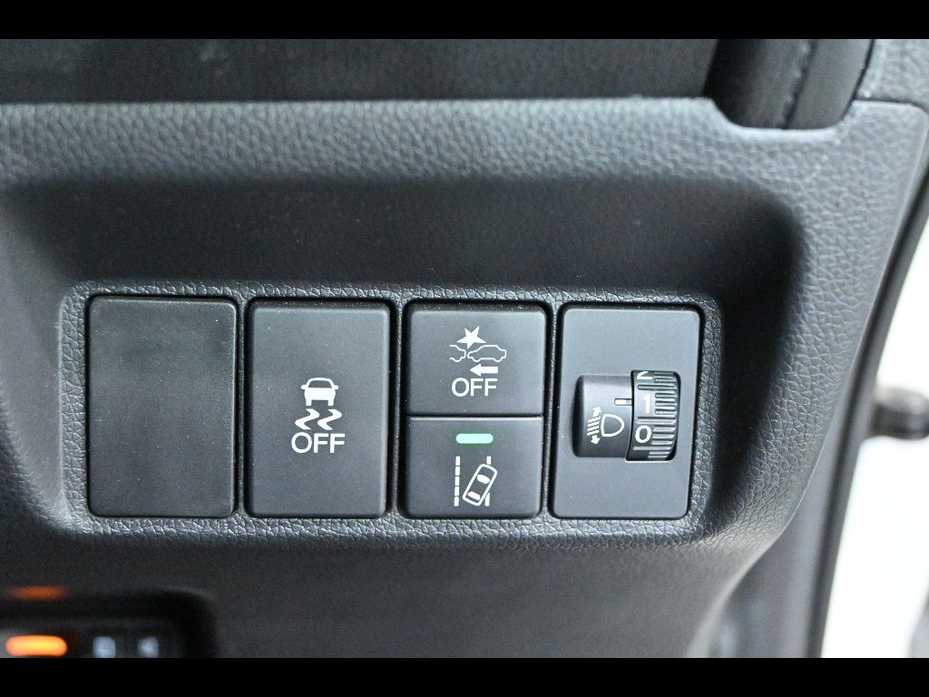 2019 Honda Shuttle G Honda Sensing auction photo 8