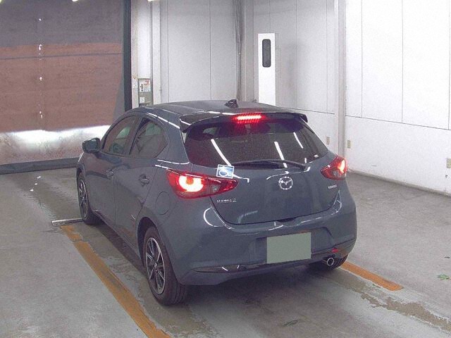 2023 Mazda 2 XD Sport Plus auction photo 2