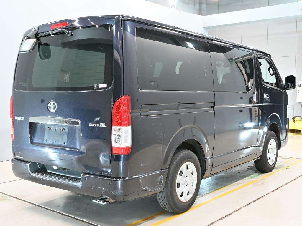 2022 Toyota Hiace スーパーGL ダークプライ 4WD auction photo 2