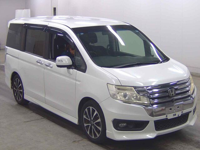 Japan Auction Vehicles 8 2012 Honda Stepwgn ZI auction photo