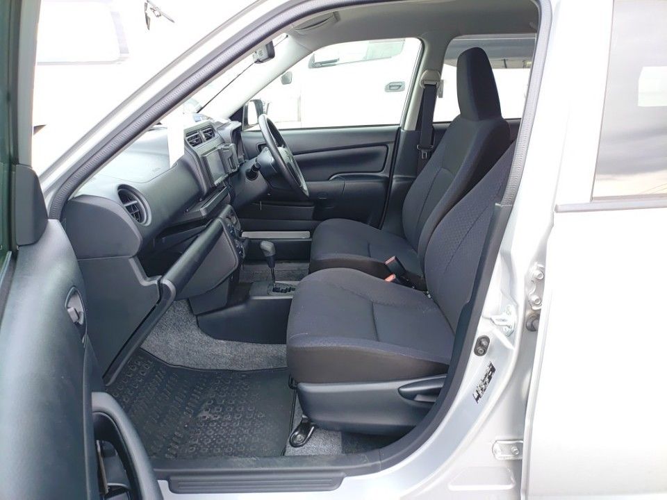 2019 Toyota Succeed auction photo 16