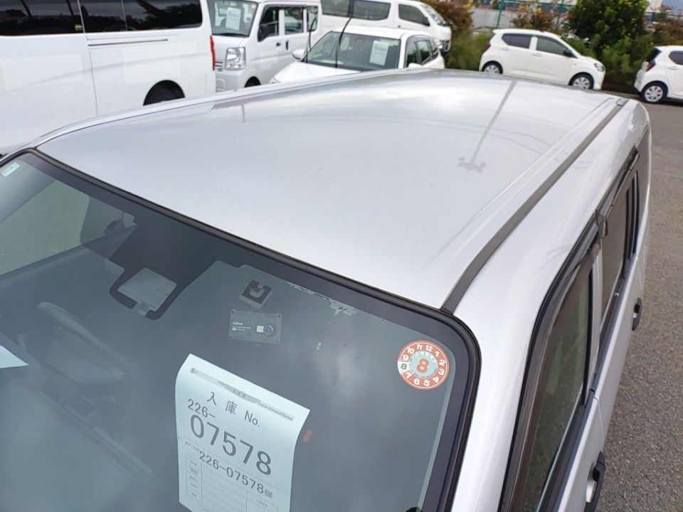 2019 Toyota Succeed auction photo 7