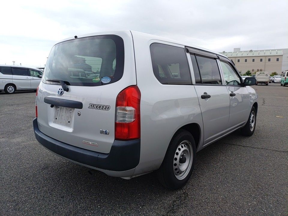 2019 Toyota Succeed auction photo 2