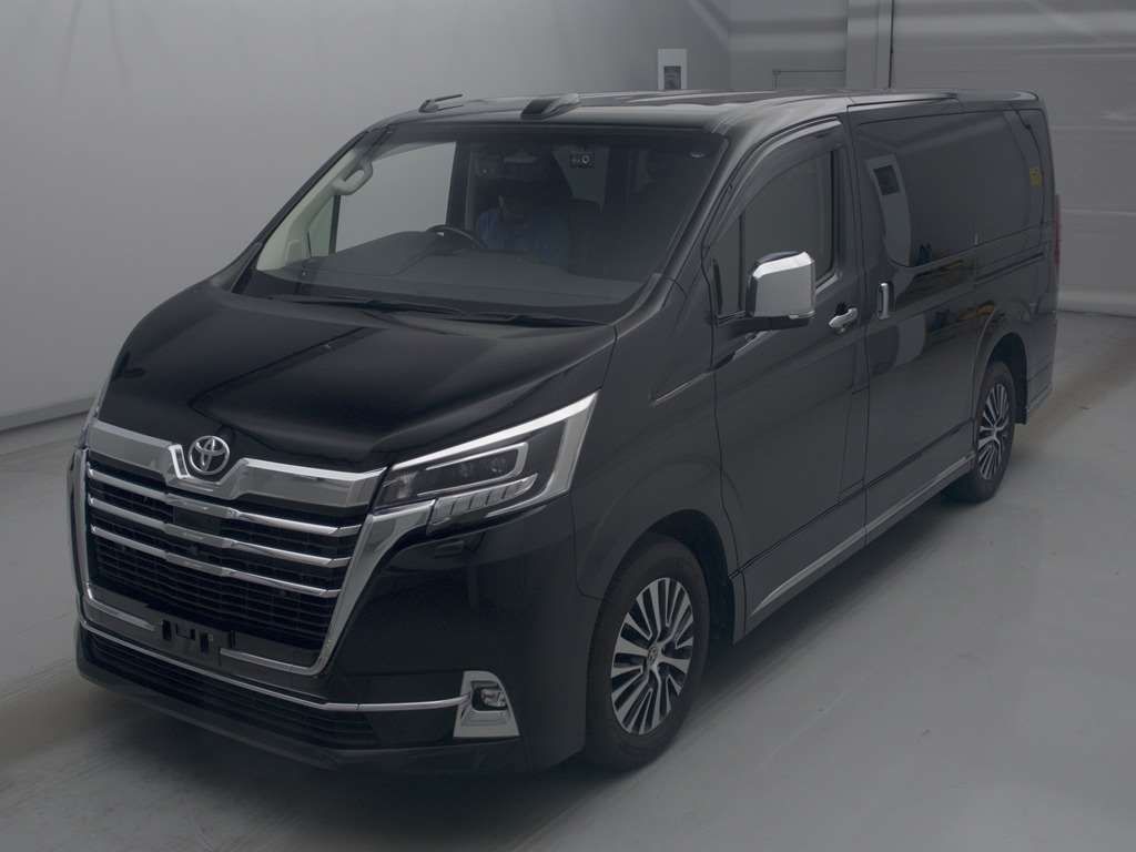 Japan Auction Vehicles 4 2023 Toyota グランエース G auction photo
