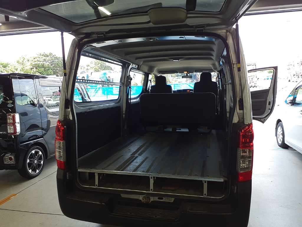 2012 Nissan NV350 Caravan Long DX Heisho auction photo 12