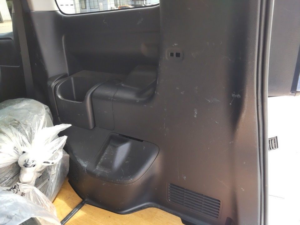 2019 Toyota Noah auction photo 30