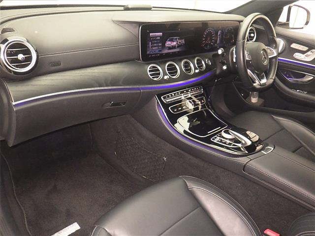 2018 Mercedes-Benz E220dアバンギャルドスポーツ auction photo 4