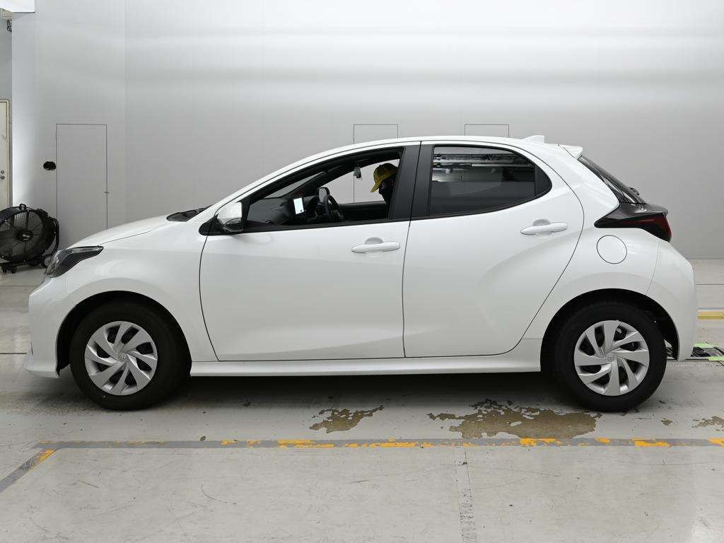 2026 Toyota Yaris X auction photo 4