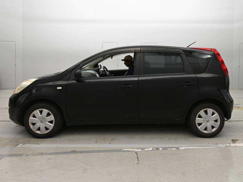 2012 Nissan Note auction photo 4