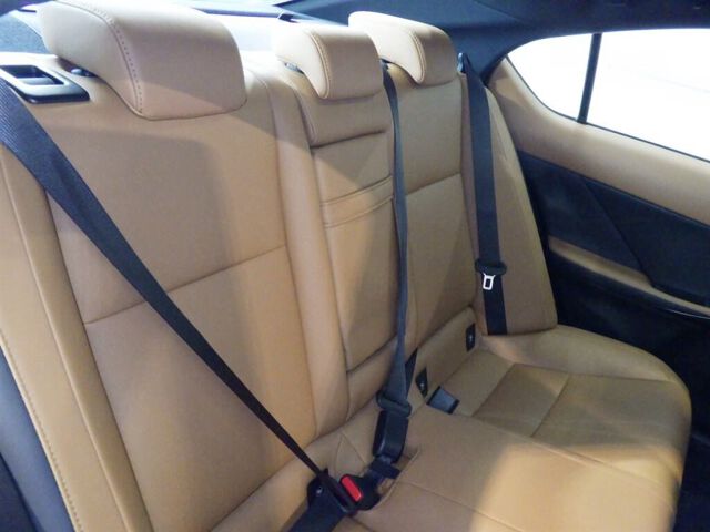 2021 Lexus IS IS300H auction photo 6