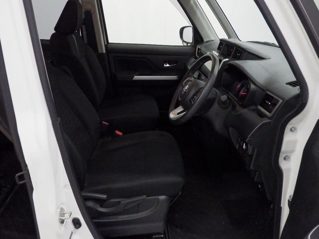 2022 Toyota Roomy カスタムG-T auction photo 6