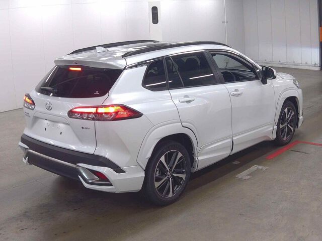 2025 Toyota Corolla Cross ハイブリッドZ auction photo 5