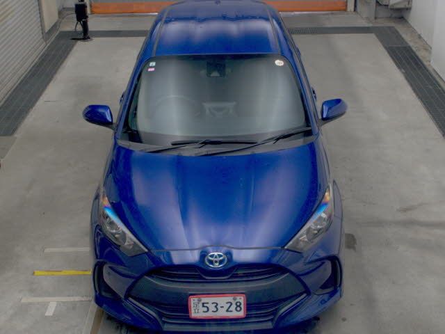 2021 Toyota Yaris ハイブリッドX auction photo 6