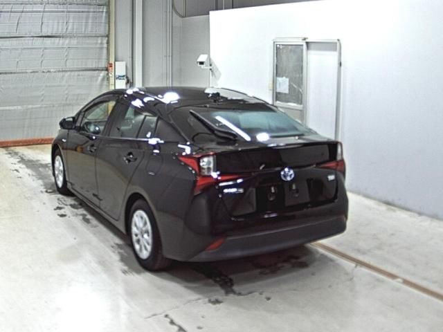2019 Toyota Prius S auction photo 2